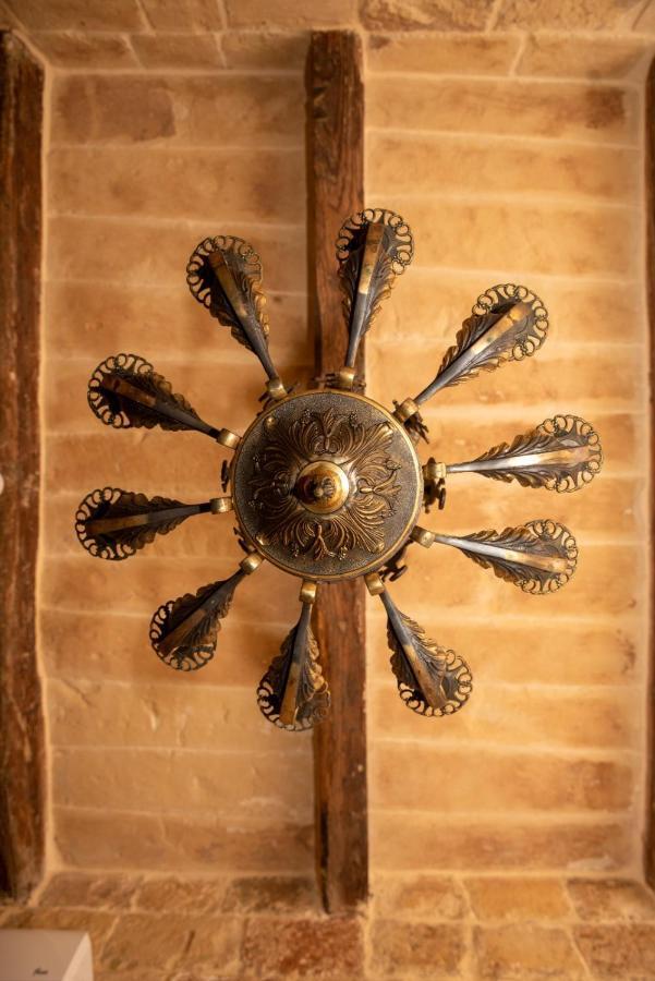 B&S Accommodation Renovated 18 Century House Of Character In Hal Ghaxiak Exteriör bild