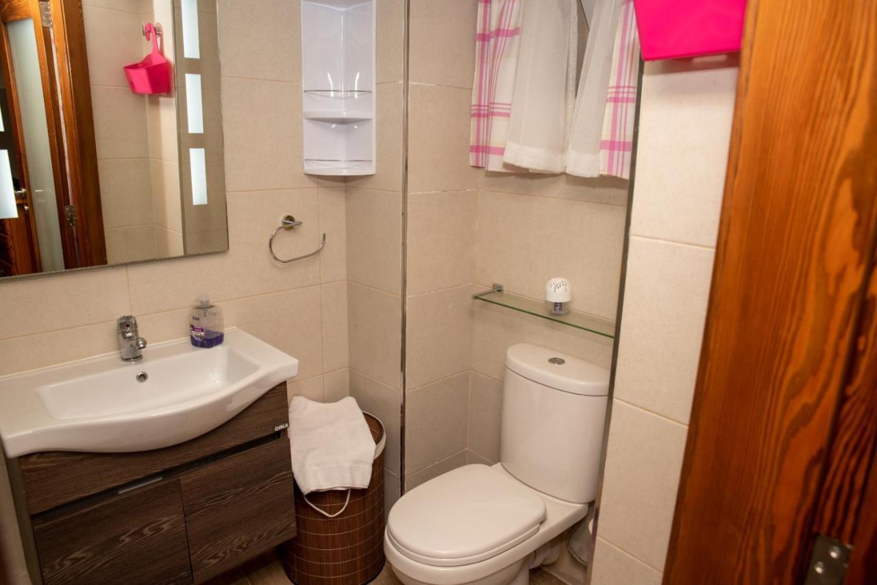 B&S Accommodation Renovated 18 Century House Of Character In Hal Ghaxiak Exteriör bild