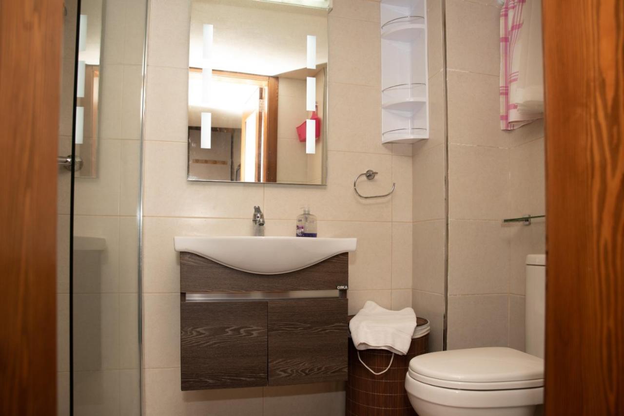 B&S Accommodation Renovated 18 Century House Of Character In Hal Ghaxiak Exteriör bild